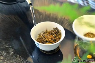經(jīng)典品鑒 潤(rùn)元昌201烏金號(hào),標(biāo)桿精品大樹茶