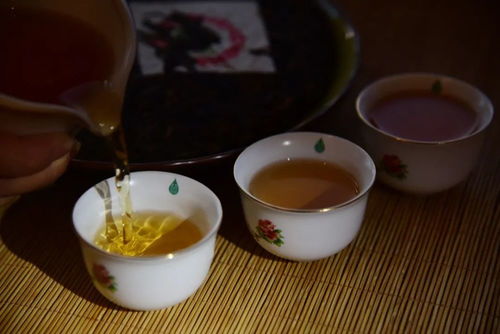 茶識︱何為普洱茶里的號級茶 印級茶和七子餅茶