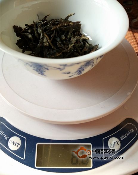 合和昌2012年和潤(rùn)餅茶開湯品鑒——昌聯(lián)茶葉專業(yè)評(píng)測(cè)